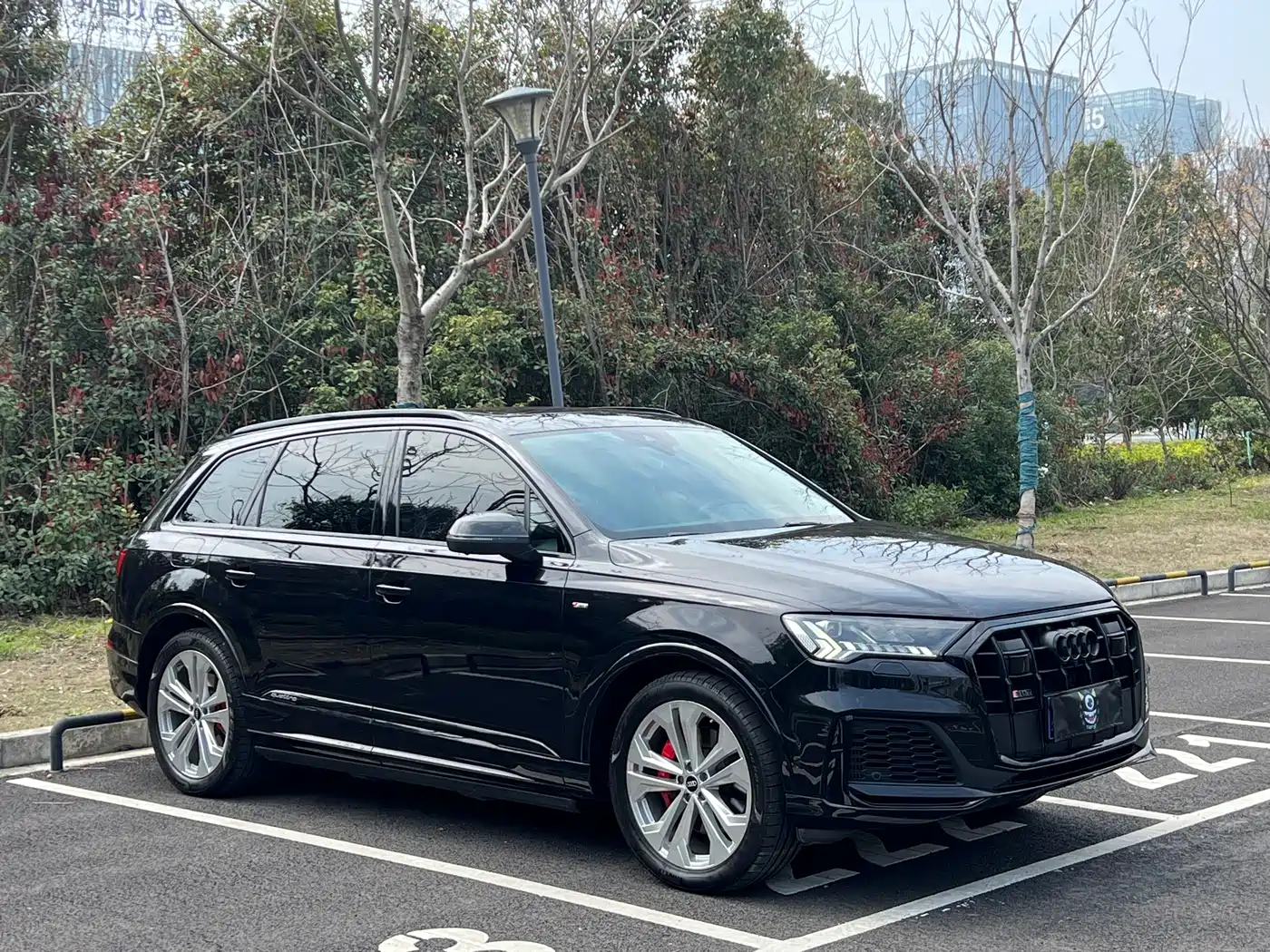 Audi Q7 2020 55 TFSI quattro S line Sport фото 3