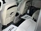 Photo 15 - Toyota Sienna