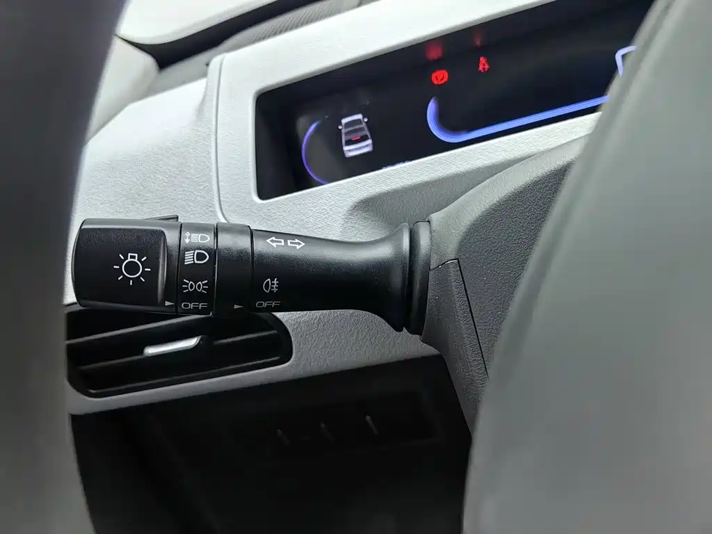 Фото 21 - Geely Galaxy Panda