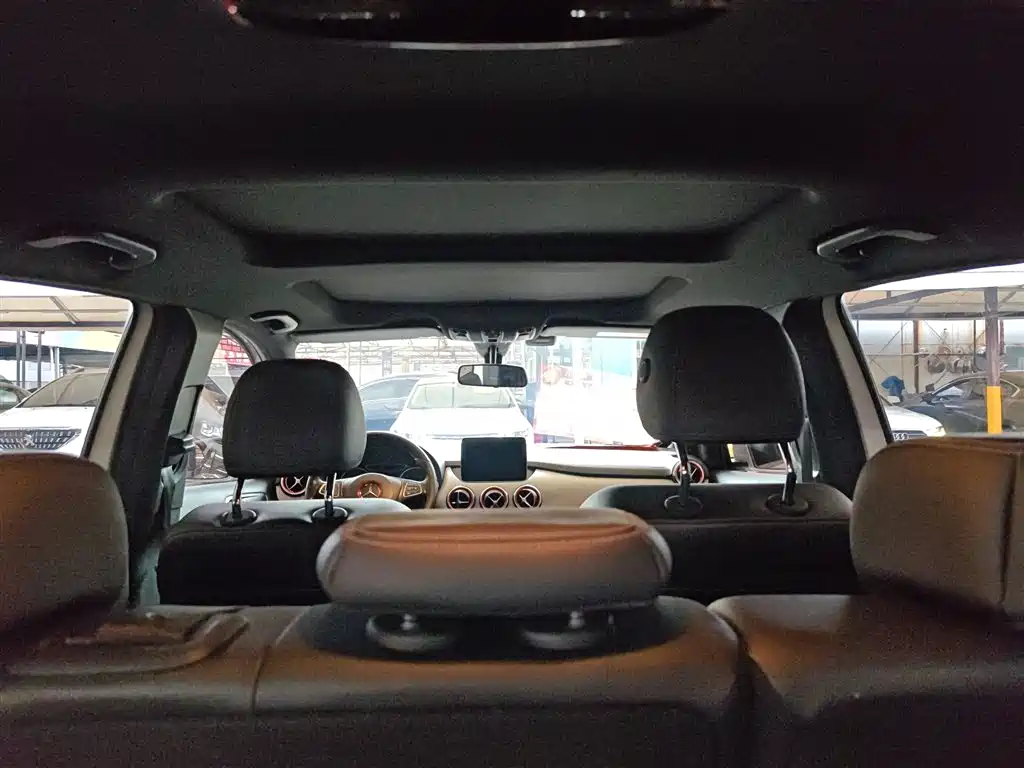 Mercedes-Benz B-Class 2017 B 200 Dynamic фото 11