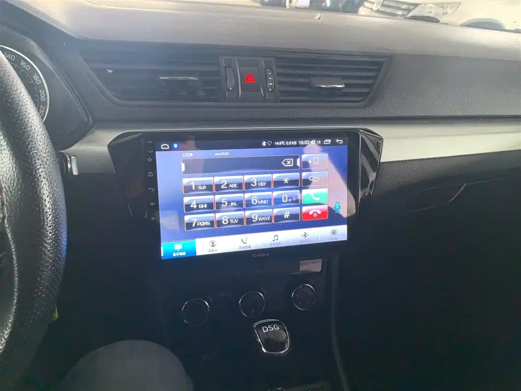 Škoda Superb 2016 TSI330 DSG Pioneer Edition фото 13