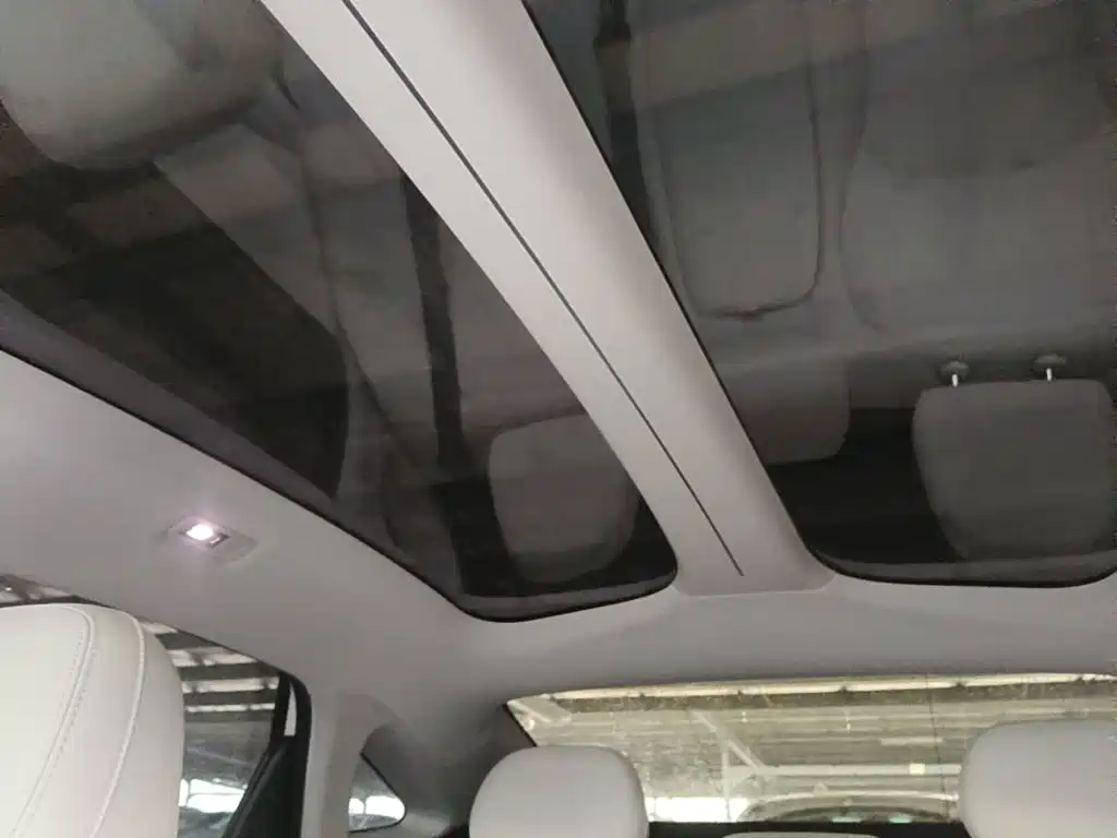 Geely Galaxy Galaxy L6 2023 2023 125km Starship