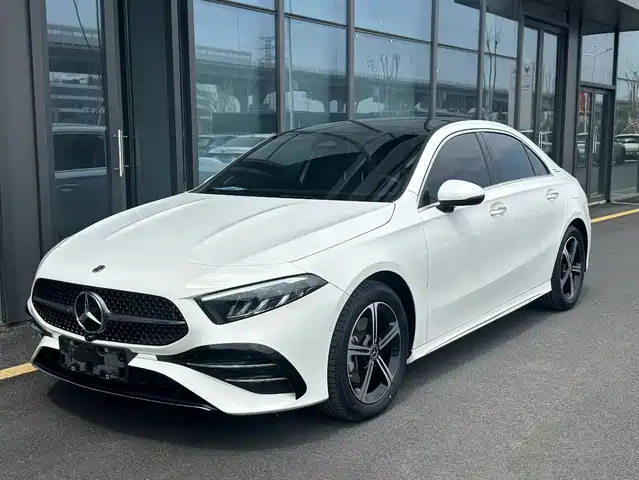 MERCEDES-BENZ A CLASS