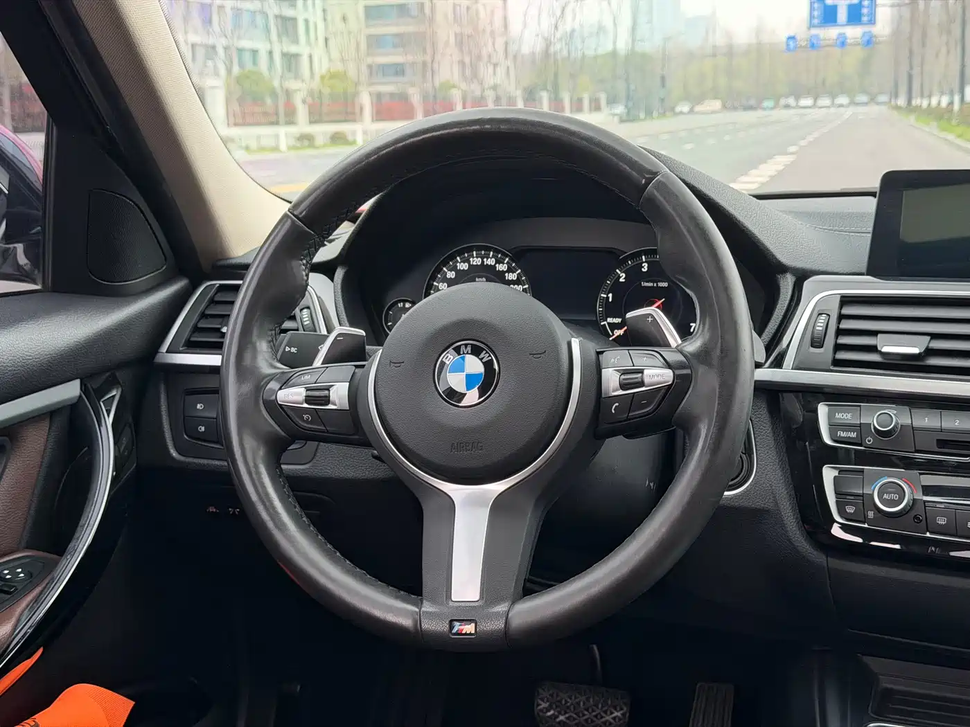 BMW 3 Series 2018 320Li Leading M Sport Package фото 11