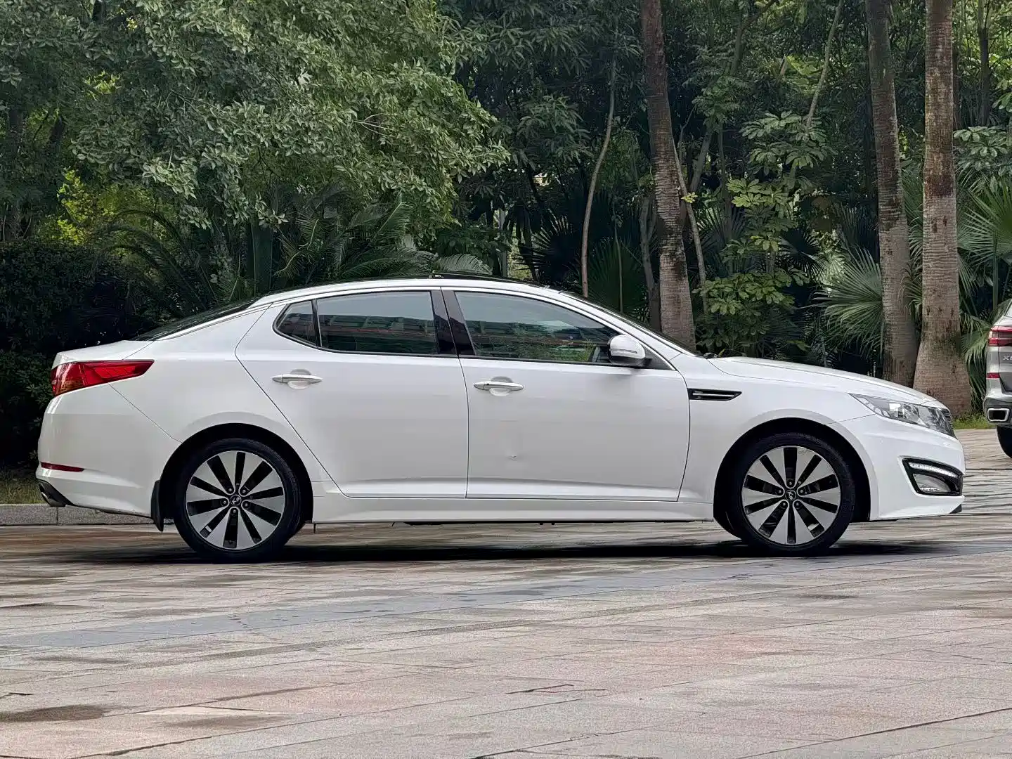 Фото 4 - Kia K5