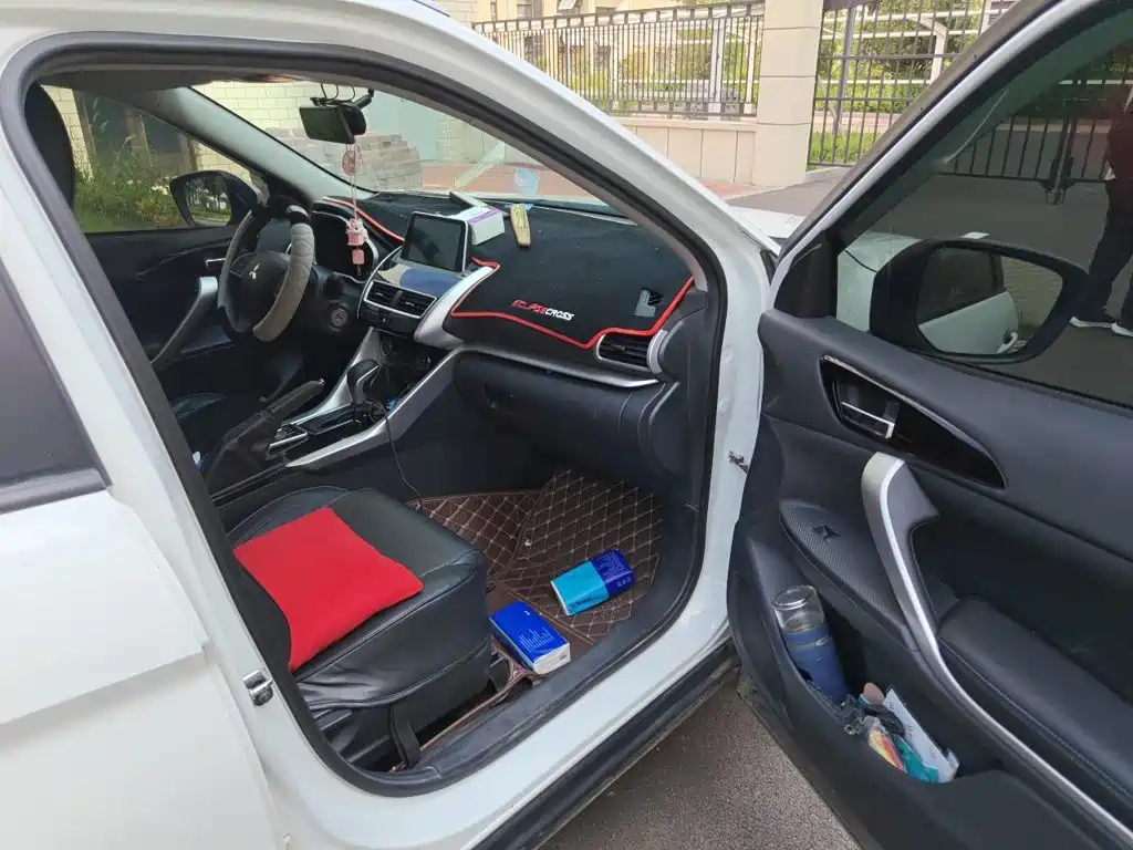 Mitsubishi Eclipse Cross 2019 2019 1.5T CVT 2WD Fearless Edition China VI