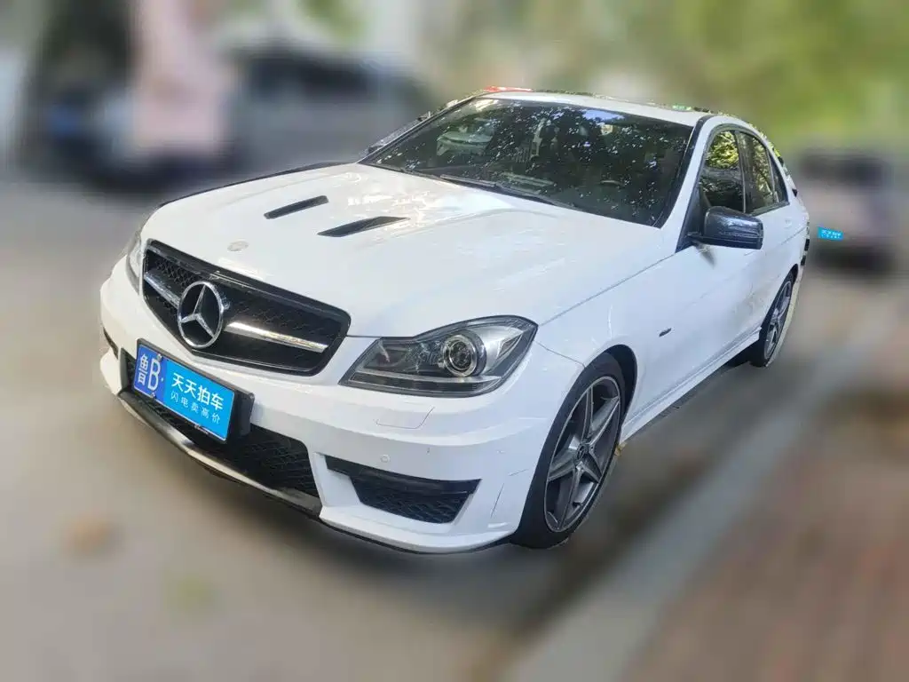 Фото 1 - Mercedes-Benz C-Class