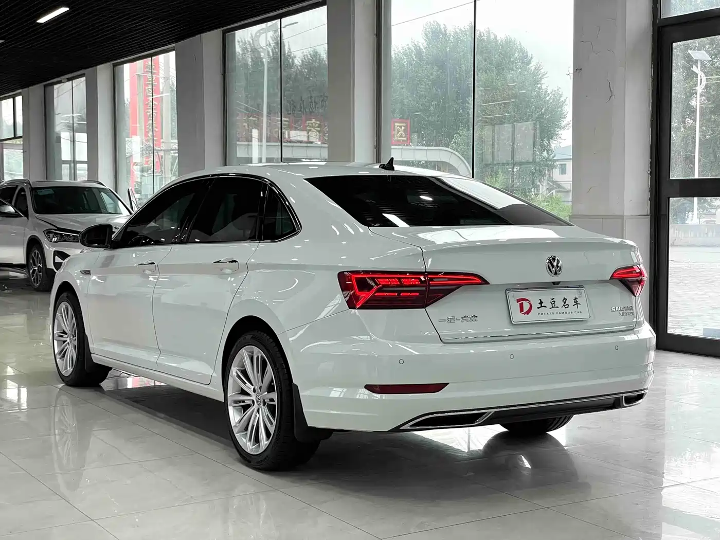 Volkswagen Sagitar, миниатюра 14