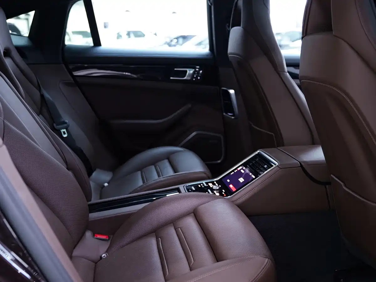 Porsche Panamera 2017 Panamera 3.0T фото 16