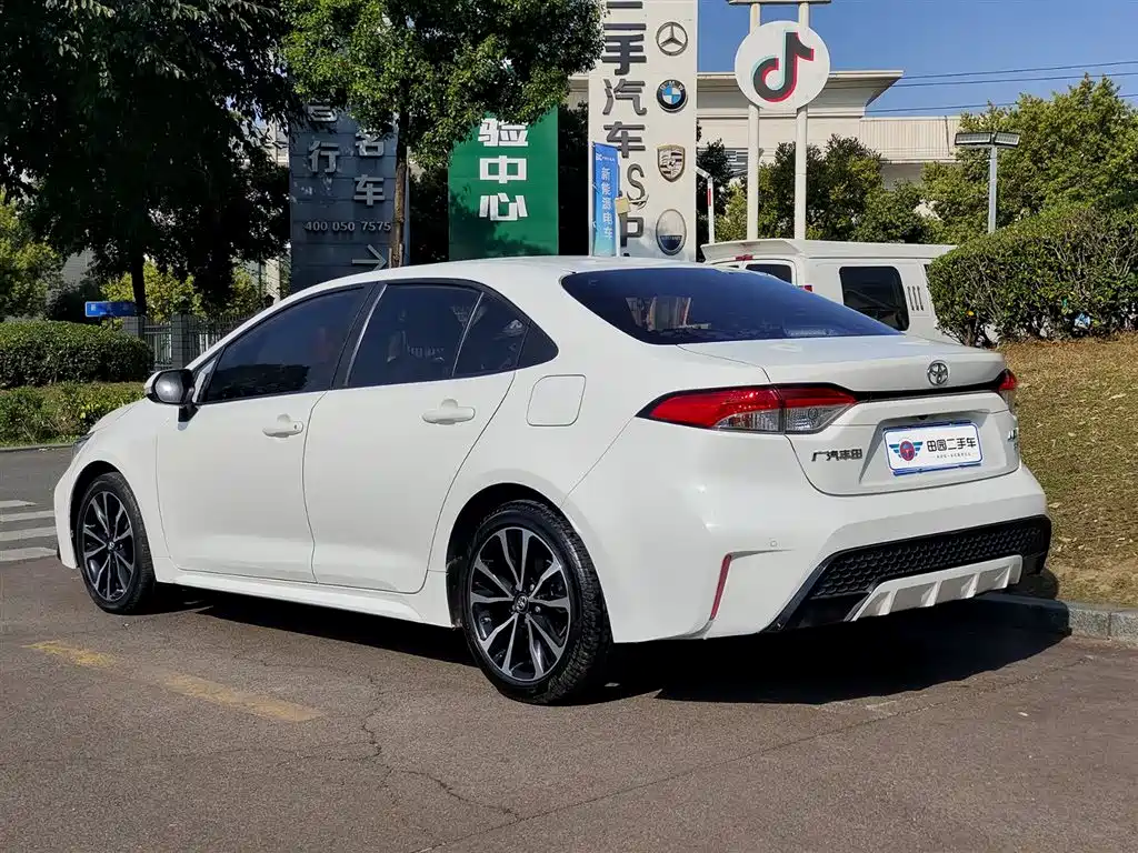 Toyota Levin 2022 185T CVT Sport Edition фото 4
