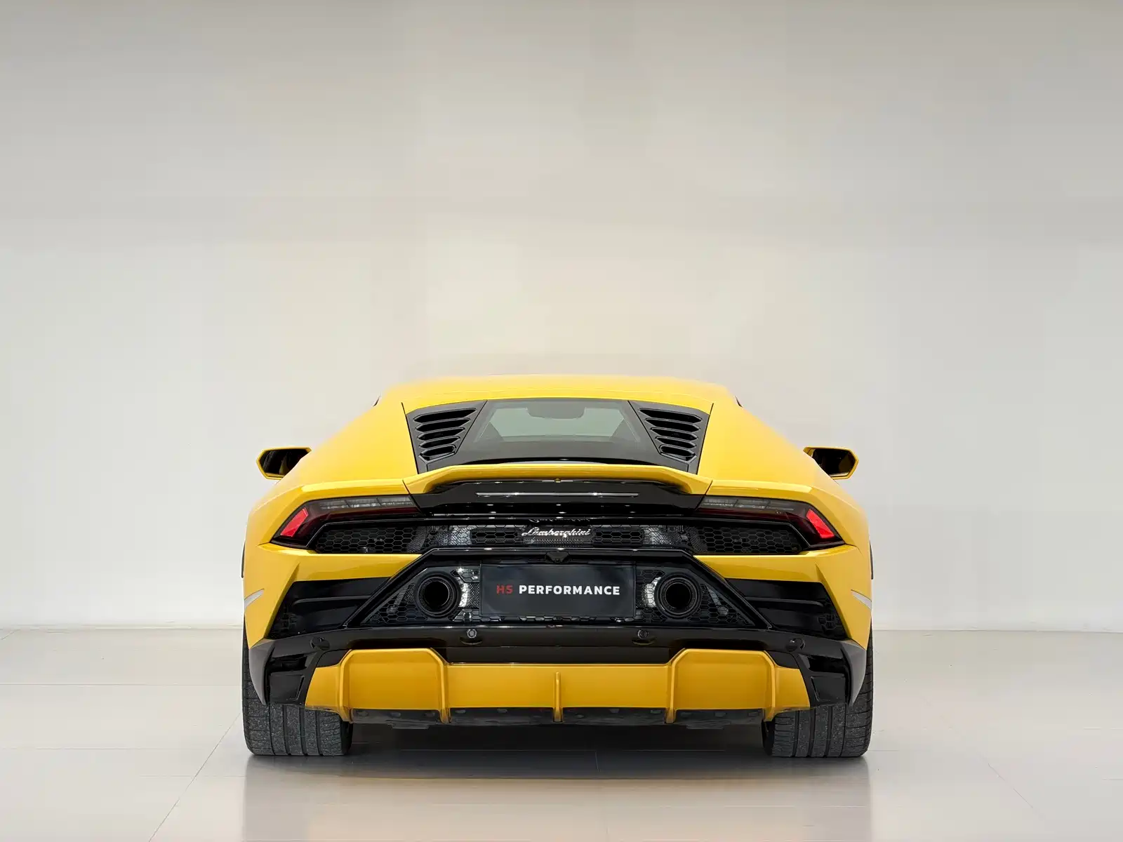 Фото 13 - Lamborghini Huracán