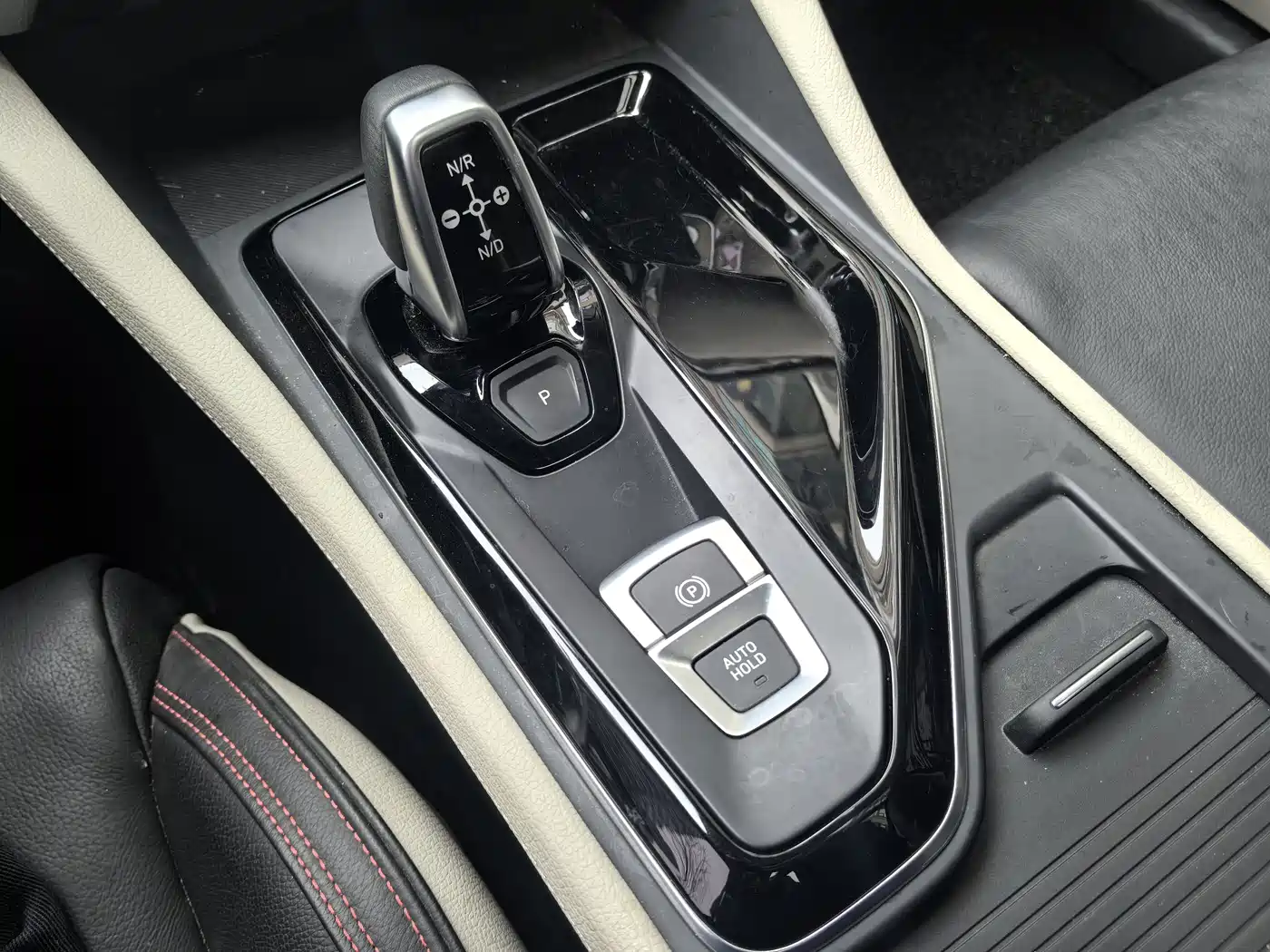 Lynk & Co 02 2019 High Energy Edition 2.0T Auto 2WD Pro Version China VI фото 18