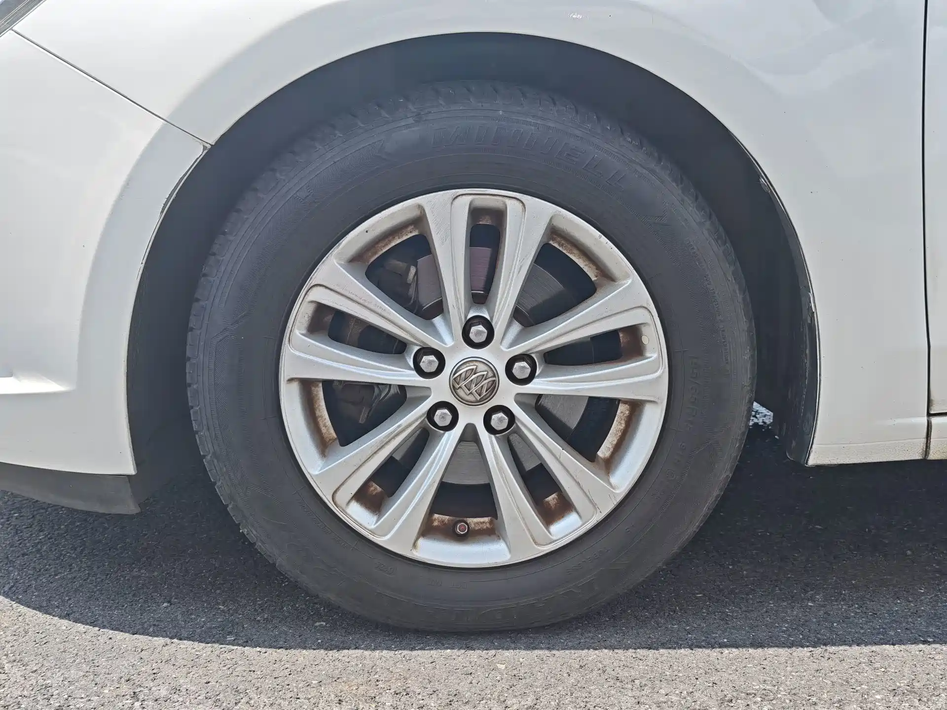 Фото 14 - Buick Excelle