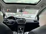 Фото 5 - Volkswagen Touran