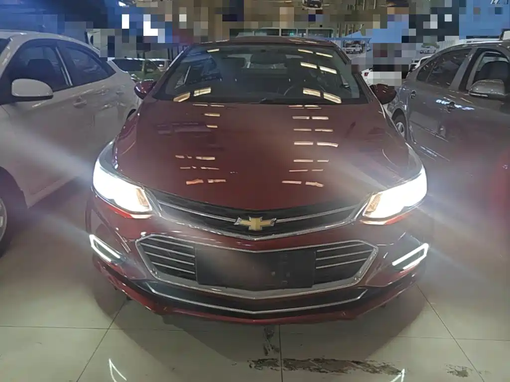 Chevrolet Cruze 2017 2018 320 Automatic Pioneer Sunroof Edition