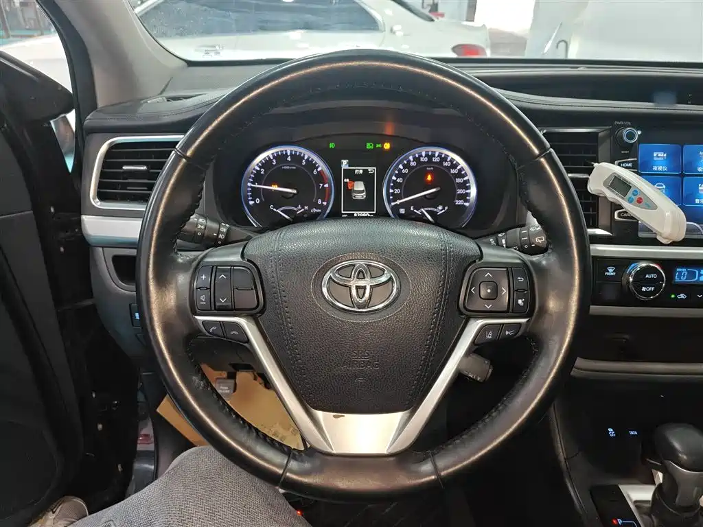 Toyota Highlander 2018 2.0T 4WD Luxury 7-seater China VI фото 11
