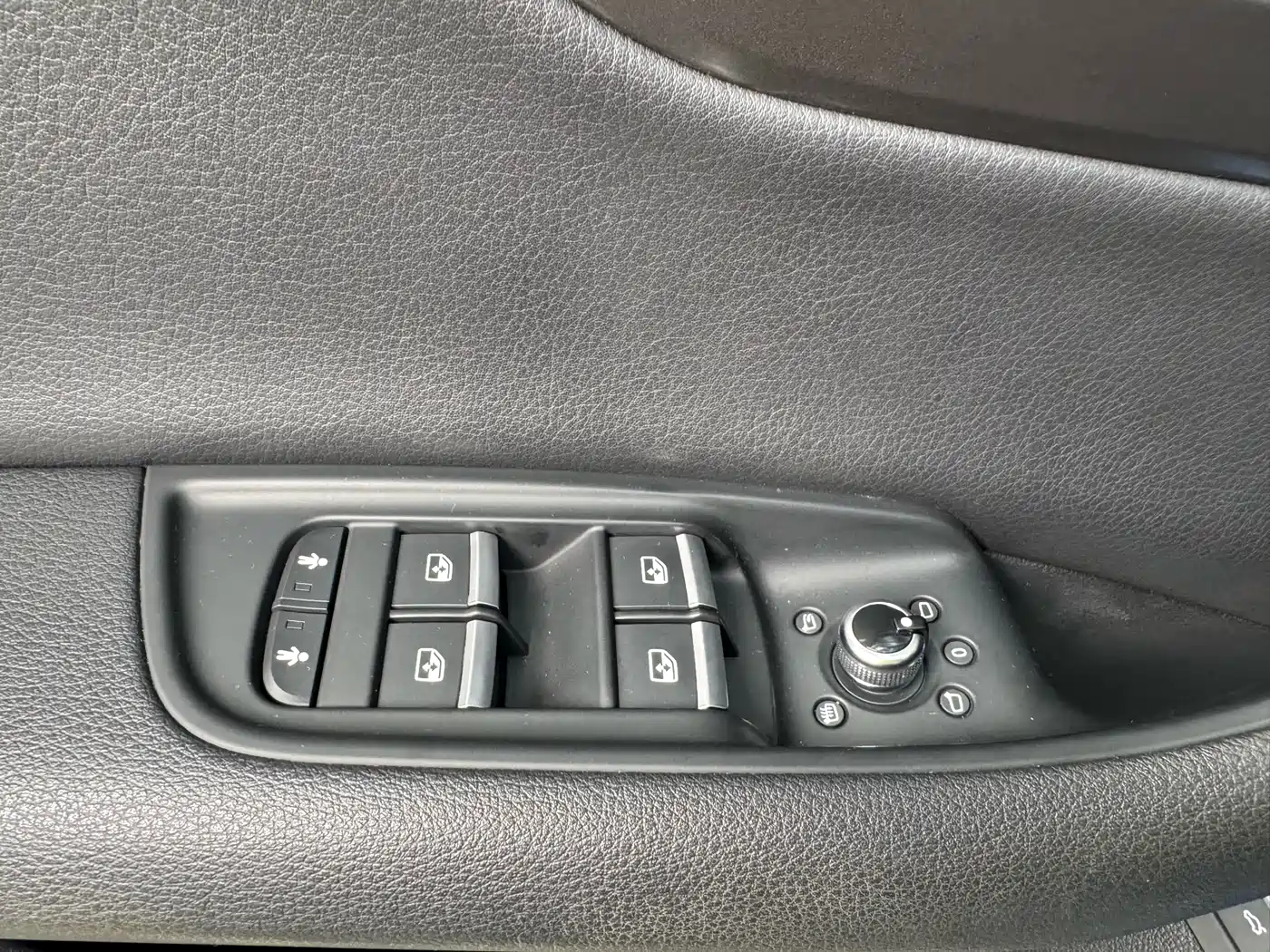 Audi Q7 2019 45 TFSI Comfort фото 15