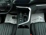 صورة 17 - Peugeot 5008