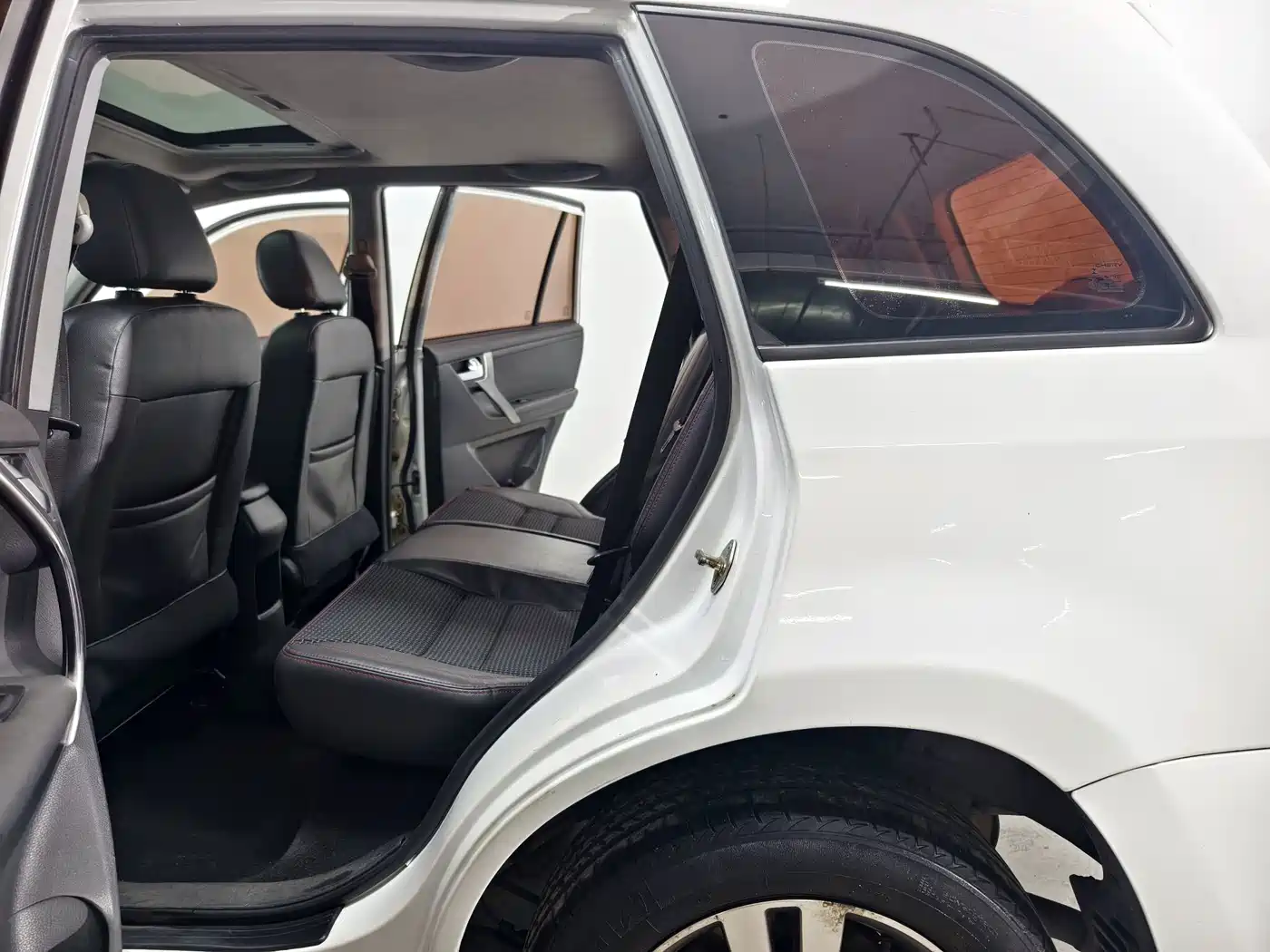 Chery Tiggo 3 2017 2016 1.6L CVT Smart Edition