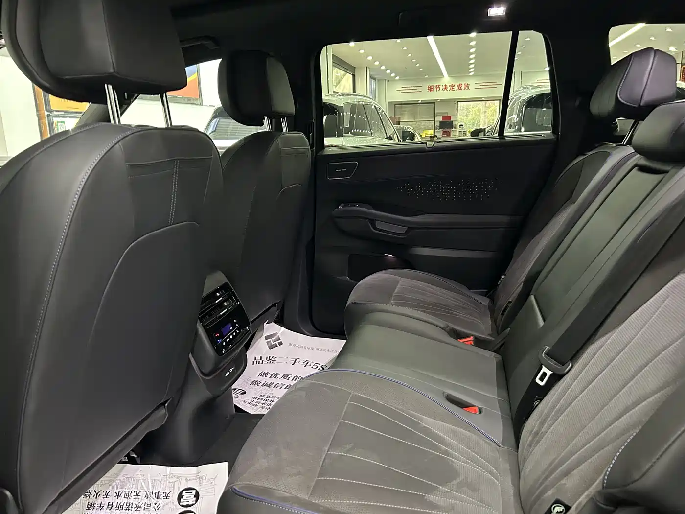Volkswagen Teramont 2026 Teramont Pro 450TSI 4WD Summit Edition фото 15