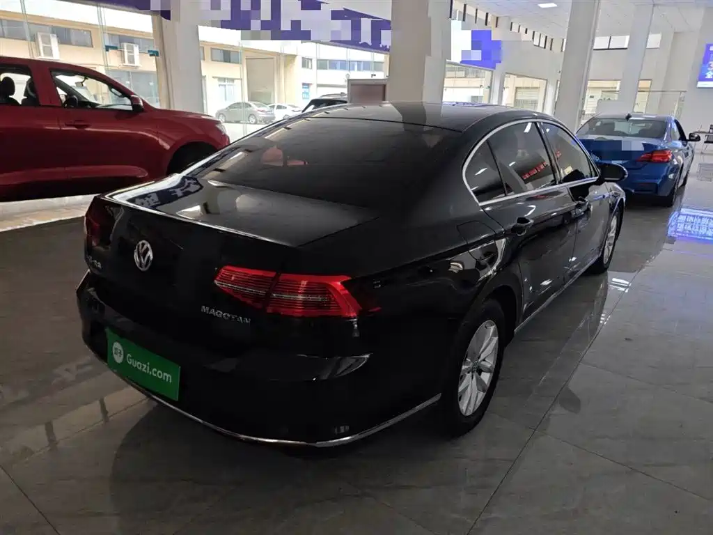 Volkswagen Magotan 2018 280TSI DSG Premium фото 7