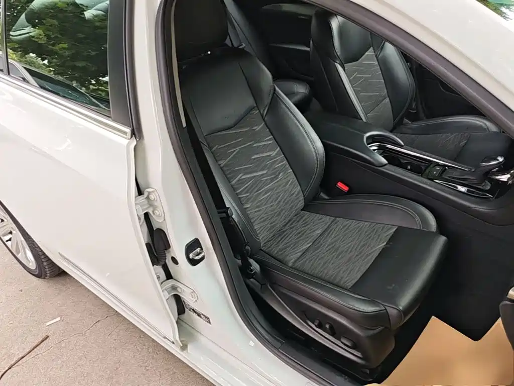 Photo 25 - Cadillac ATS-L