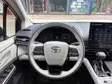 Фото 8 - Toyota Sienna