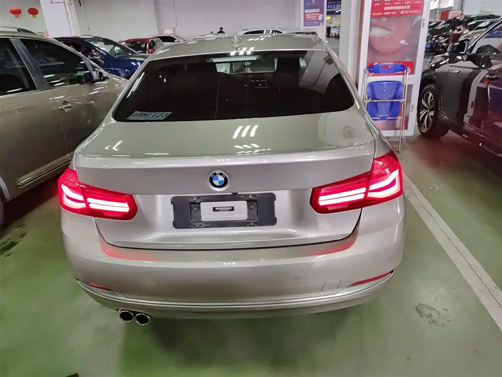 BMW 3 Series 2017 320Li Fashion фото 4