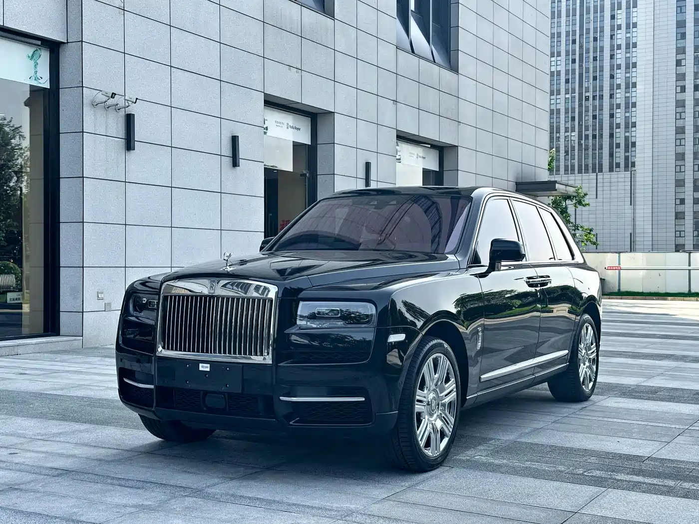 Rolls-Royce Cullinan 2024 4-Seater