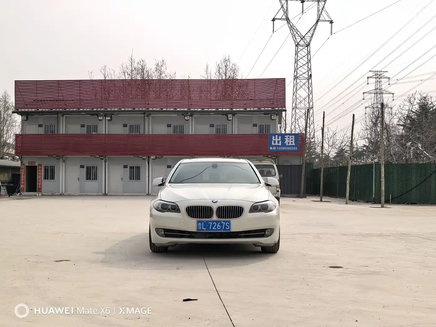 BMW 5 Series 2011 523Li Luxury фото 2