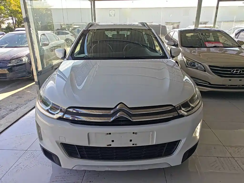 Фото 3 - Citroën C3-XR