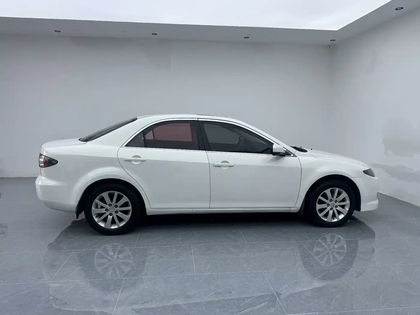 Фото 11 - Mazda 6