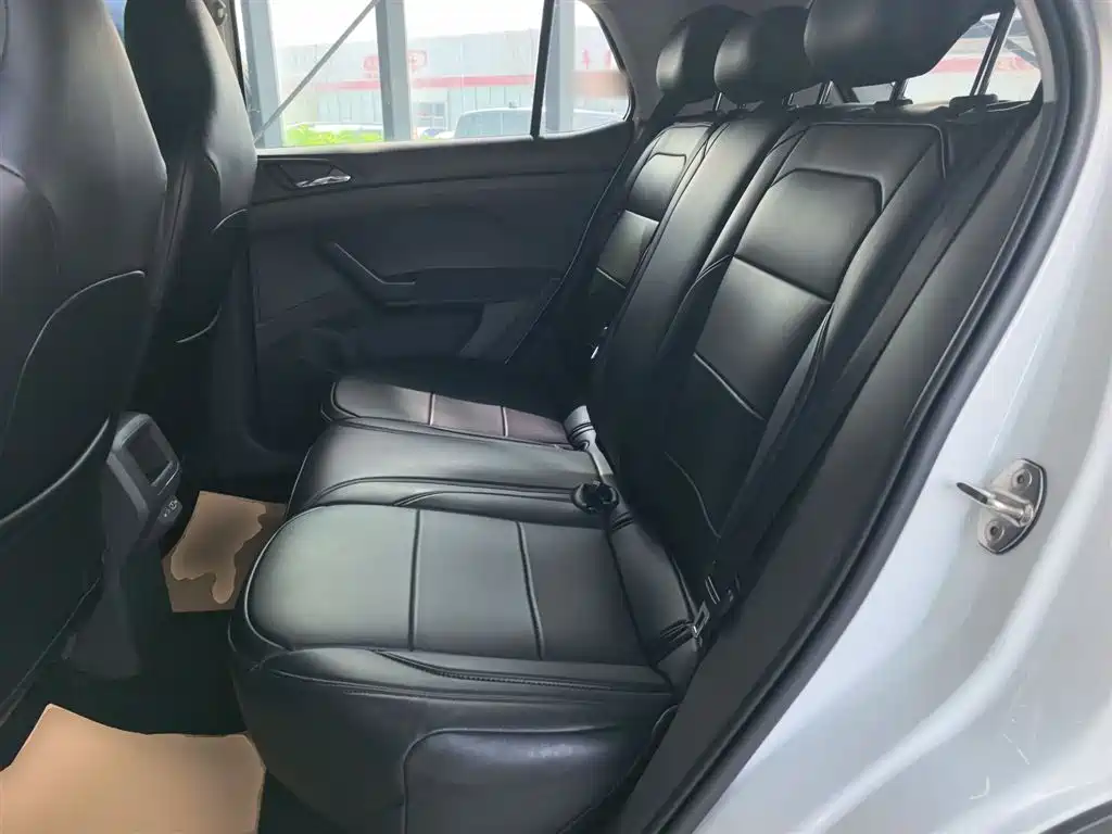 VOLKSWAGEN TU KAI
