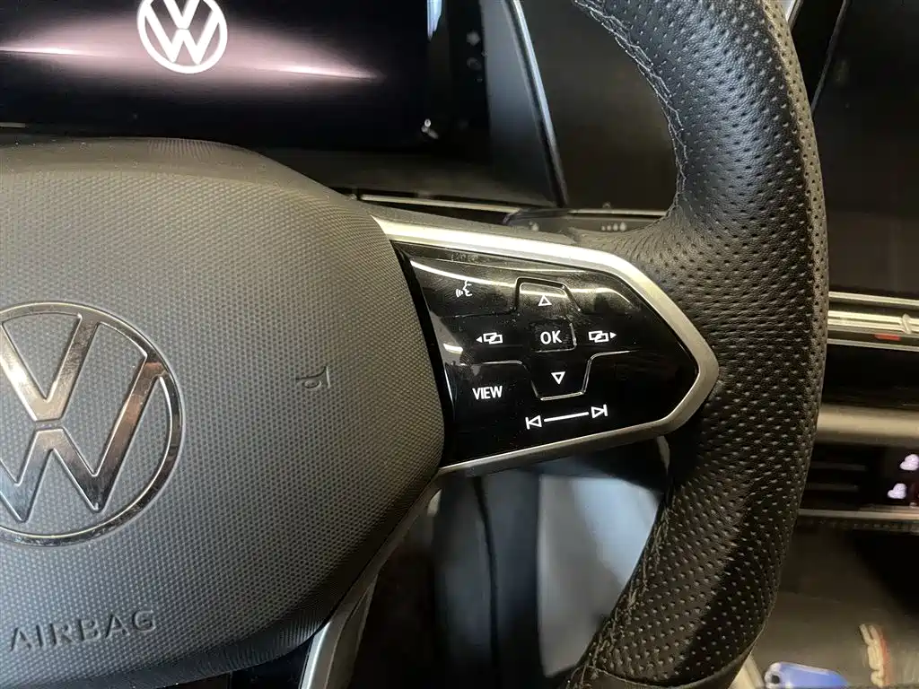 Volkswagen Teramont 2023 380TSI AWD Luxury Edition фото 21