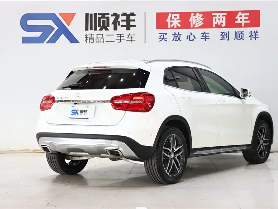 Mercedes-Benz GLA 2015 GLA 200 Fashion фото 4