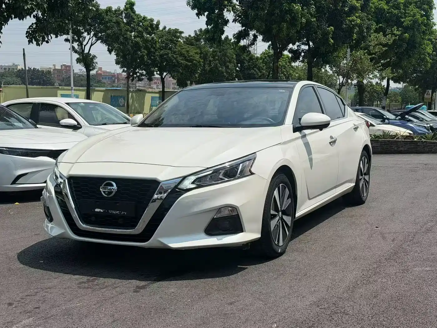 Nissan TEANA