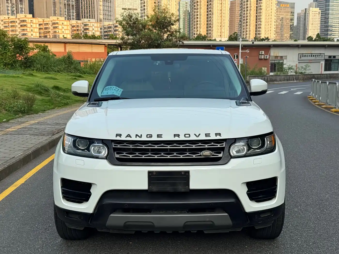 Land Rover Range Rover Sport 2014 3.0 SC V6 HSE фото 2