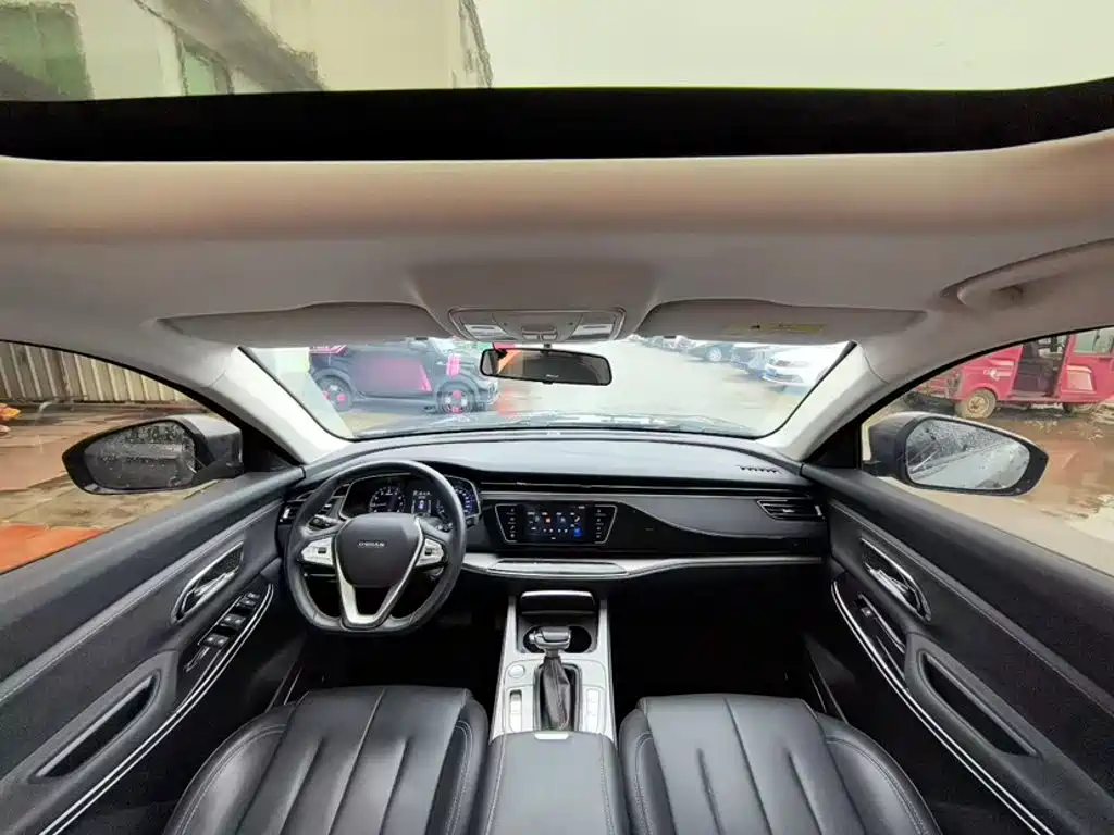 Changan Oshan X7 2021 2020 1.5T Auto Luxury Model