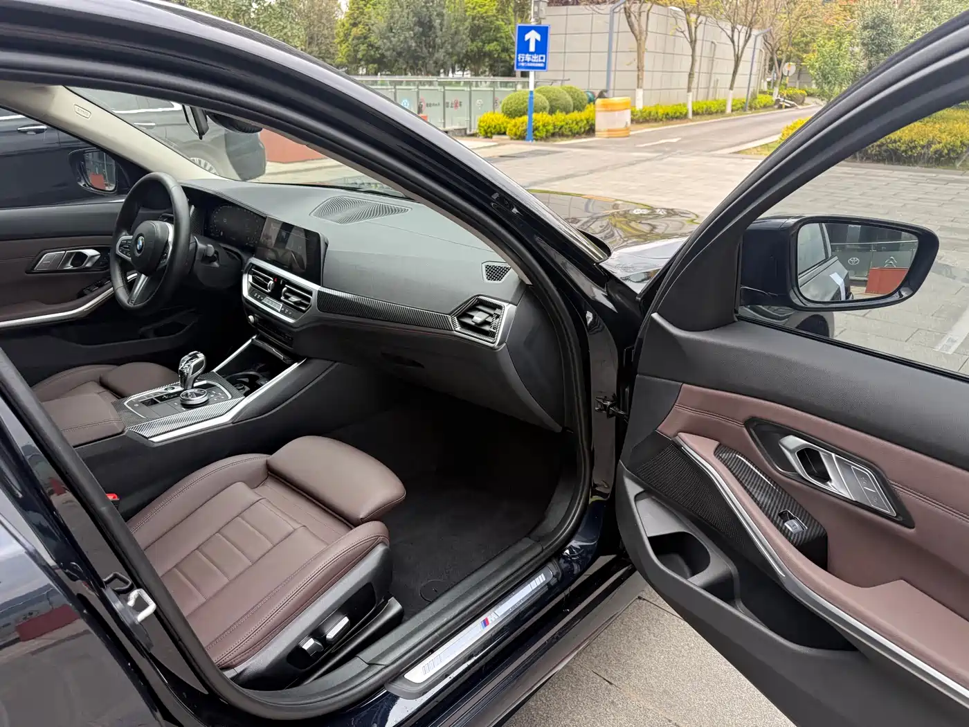 BMW 3 Series 2021 325i M Sport Package фото 40