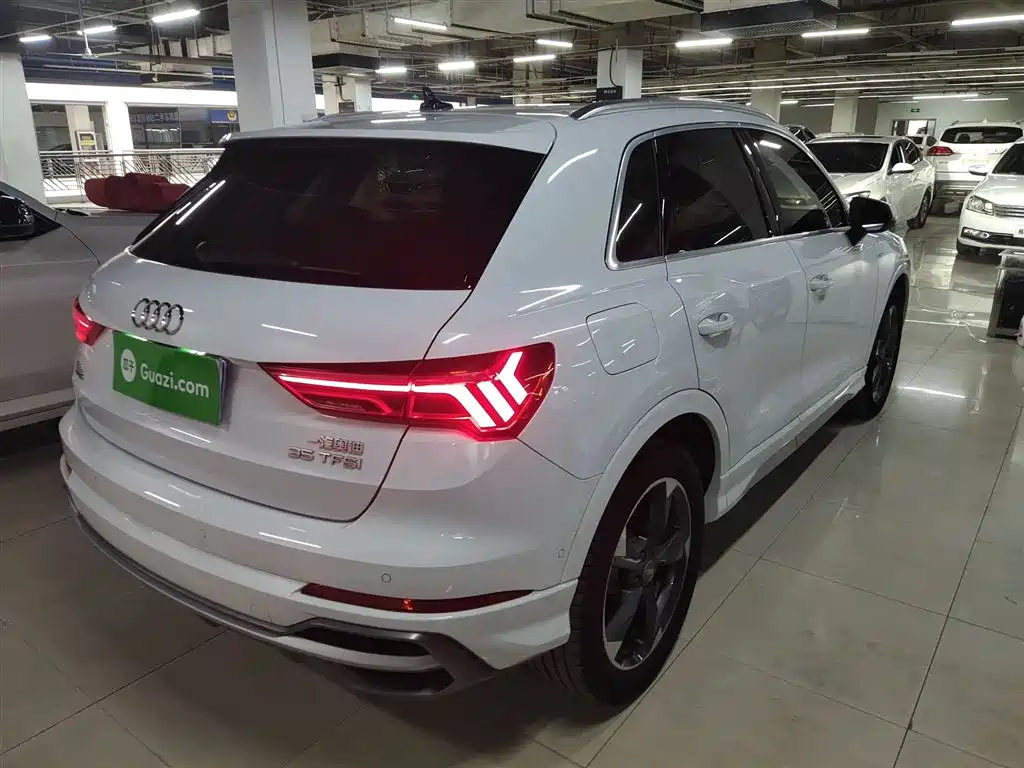 Audi Q3 2021 35 TFSI Fashion Sport фото 5