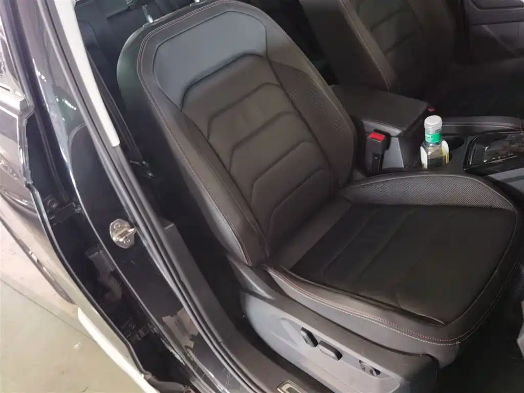 Volkswagen Tayron 2020 330TSI 2WD Luxury Smart Edition фото 4