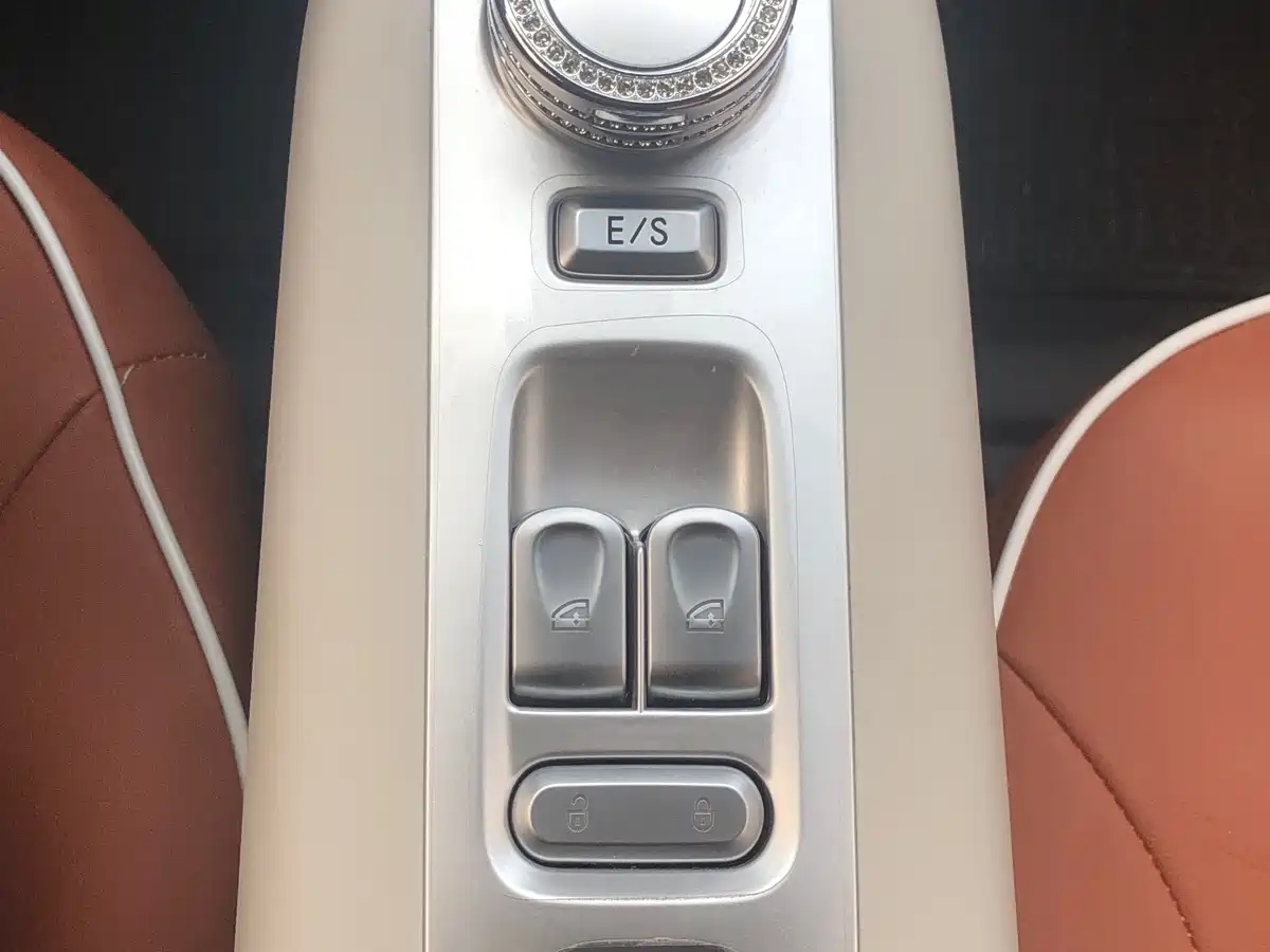 CHANGAN CHANGAN LUMIN