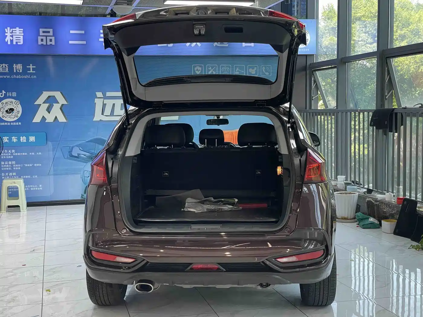 Luxgen U6 SUV 2017 2017 Facelift 1.6T Trend