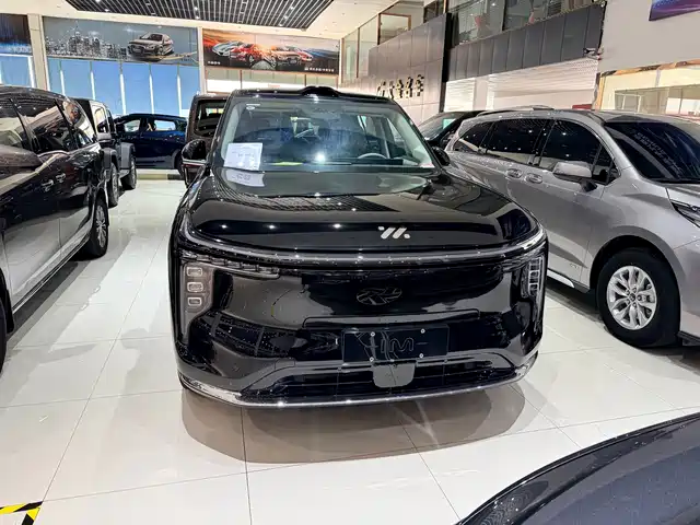  IM Motors IM LS9 2026 Model 52kWh Base Version