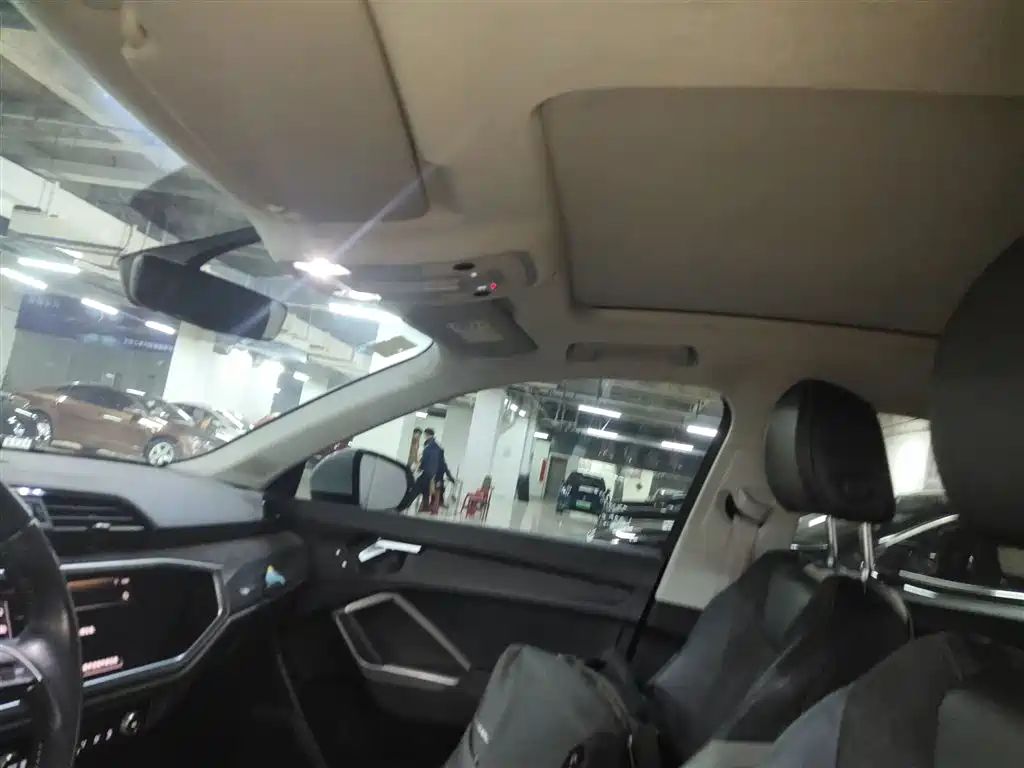 Audi Q3 2021 35 TFSI Fashion Sport фото 14