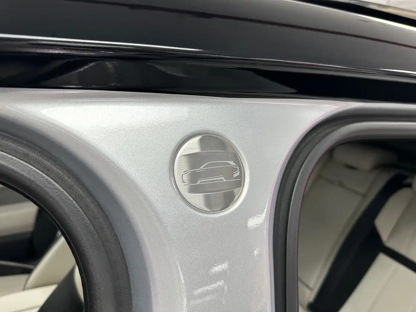 Photo 18 - Land Rover Range Rover Velar