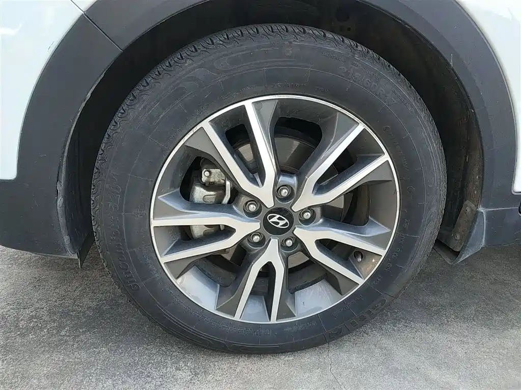 Hyundai Beijing Hyundai ix25 2017 1.4T Automatic Smart Edition фото 23