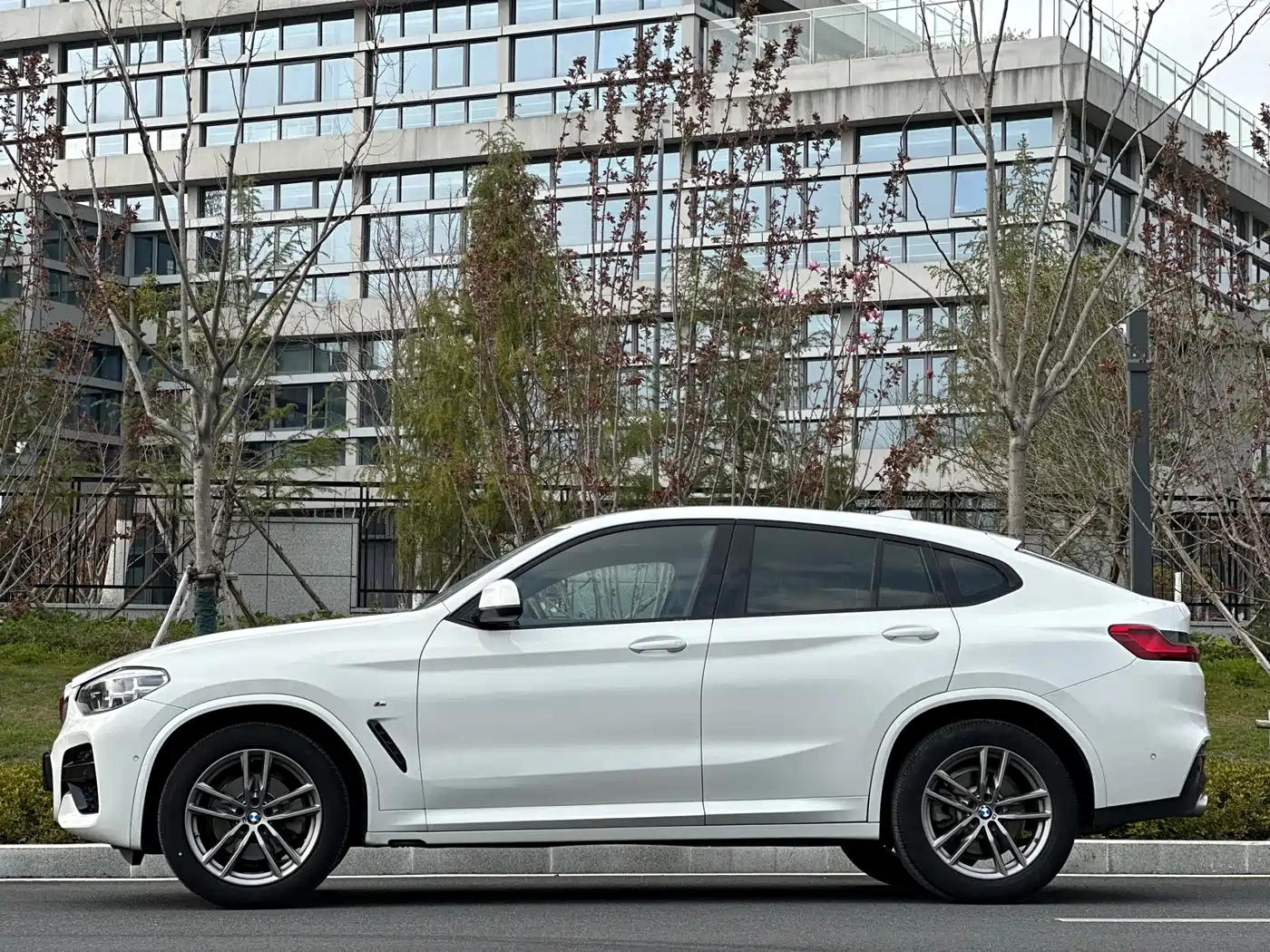 BMW X4 2020 xDrive25i M Sport Package фото 19