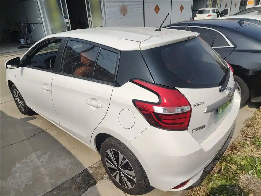 Toyota YARiS L Zhi Xuan 2019 1.5E CVT MeiDong Edition China VI фото 22