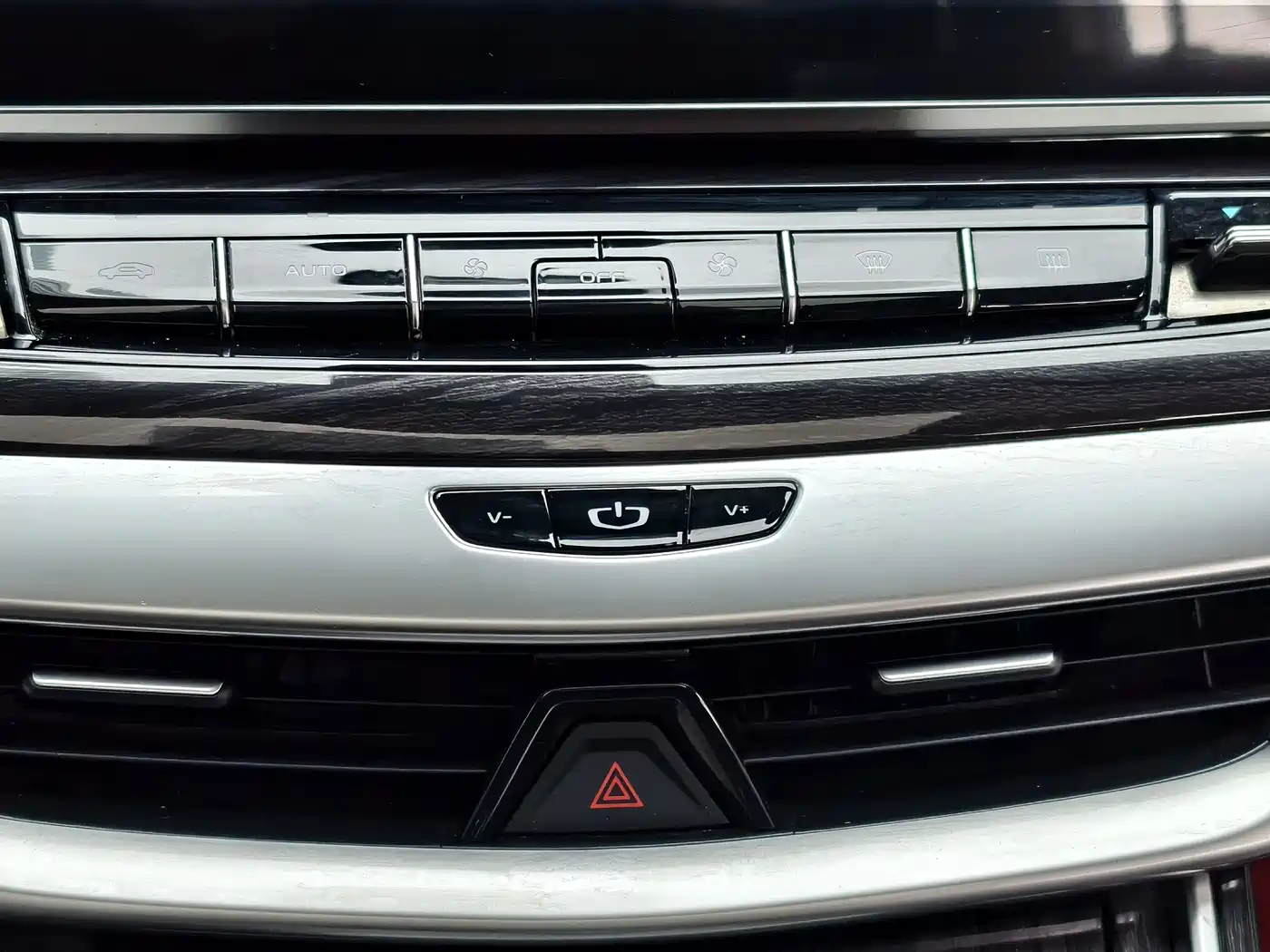 Geely Jia Ji 2021 2021 1.8TD DCT Luxury